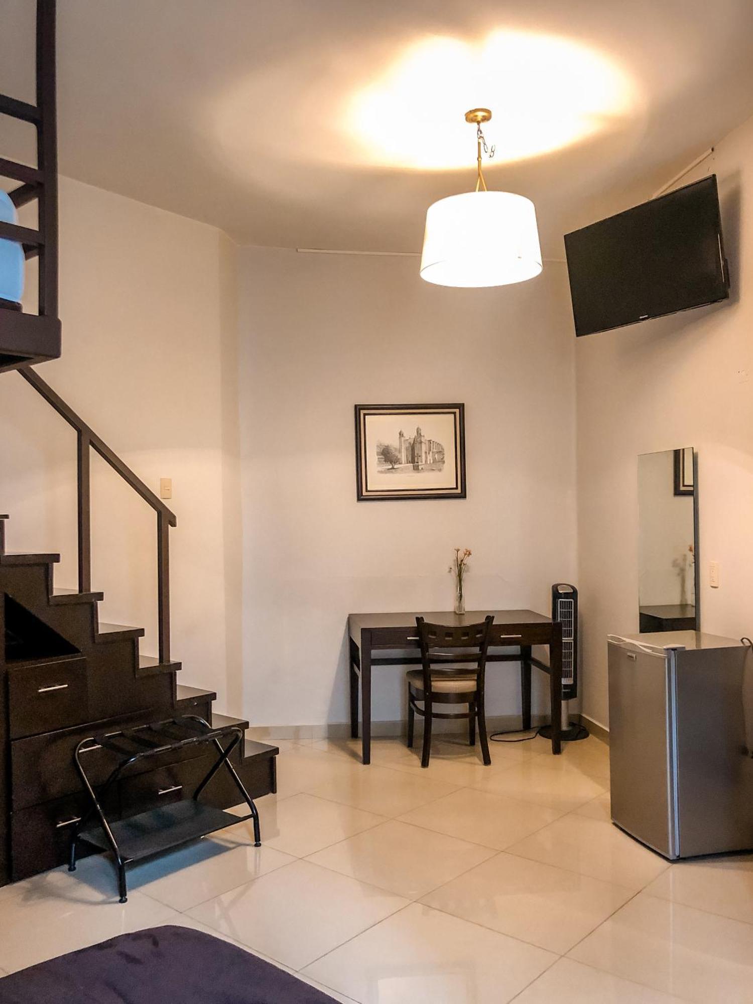 Suites Hamburgo مدينة مكسيكو المظهر الخارجي الصورة